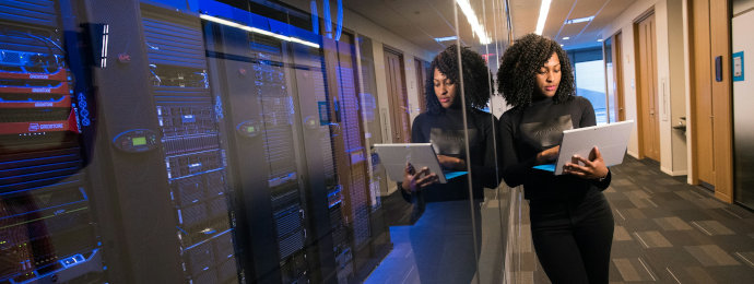 Trotz rapide steigender Umsätze begegnen die Anleger steigenden Ausgaben bei CoreWeave mit Skepsis - Newsbeitrag